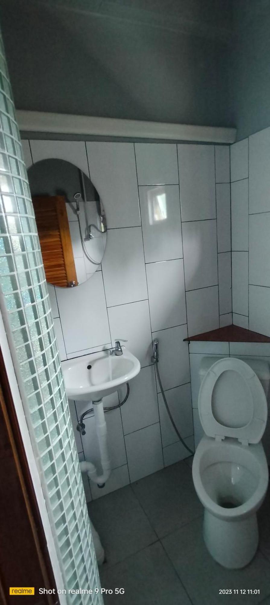 Easy Rooms And Minimart Ko Lanta Buitenkant foto