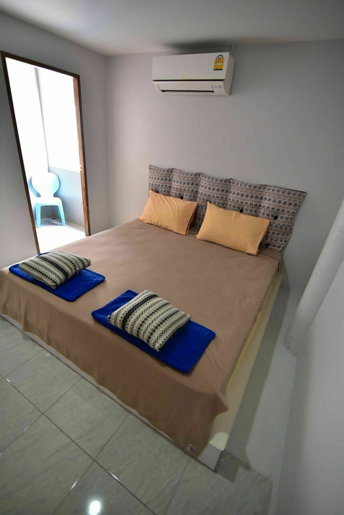 Easy Rooms And Minimart Ko Lanta Buitenkant foto